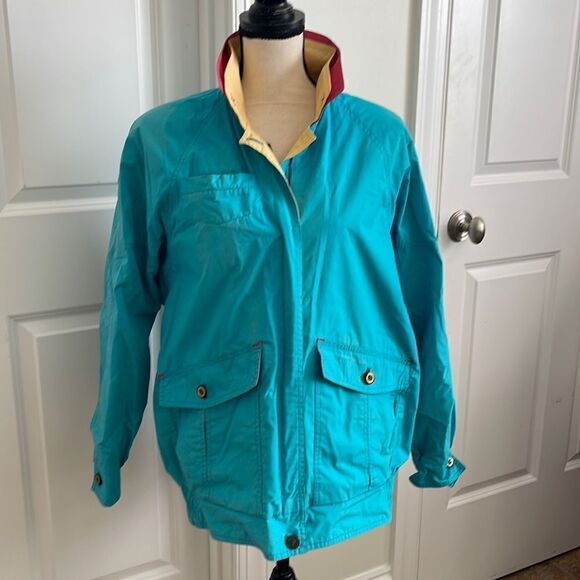 Very fun Vintage London Fog Spring coat. Great condition - Picture 1 of 9